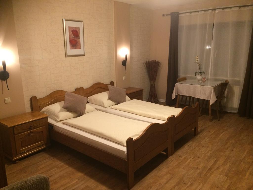 Hotel Zum Schnackel In Mainz Wiesbaden Eksteriør bilde