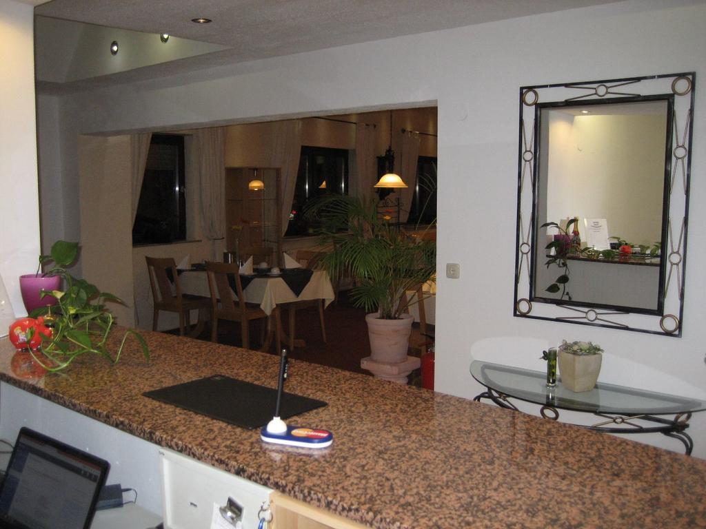 Hotel Zum Schnackel In Mainz Wiesbaden Eksteriør bilde
