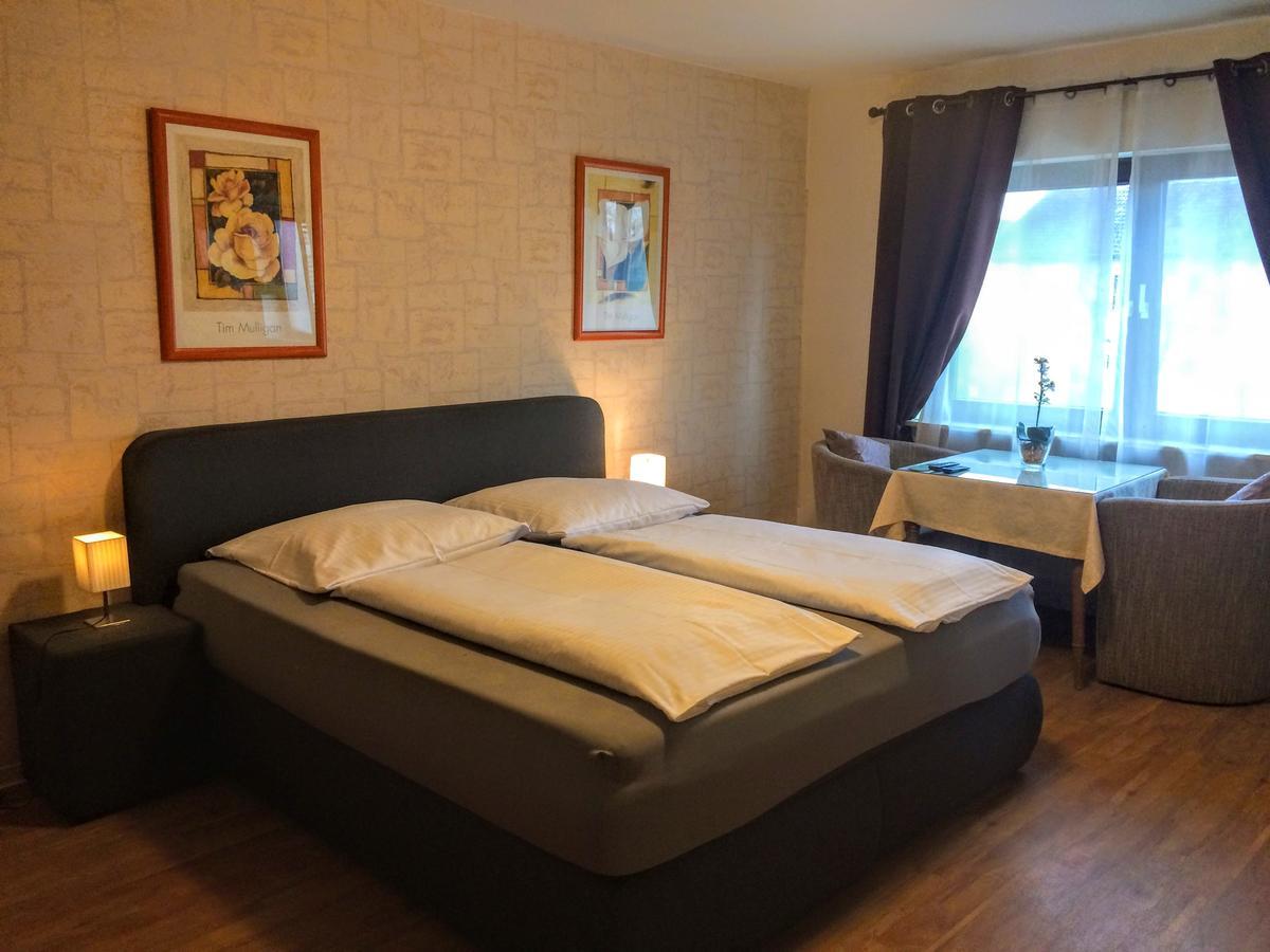 Hotel Zum Schnackel In Mainz Wiesbaden Eksteriør bilde
